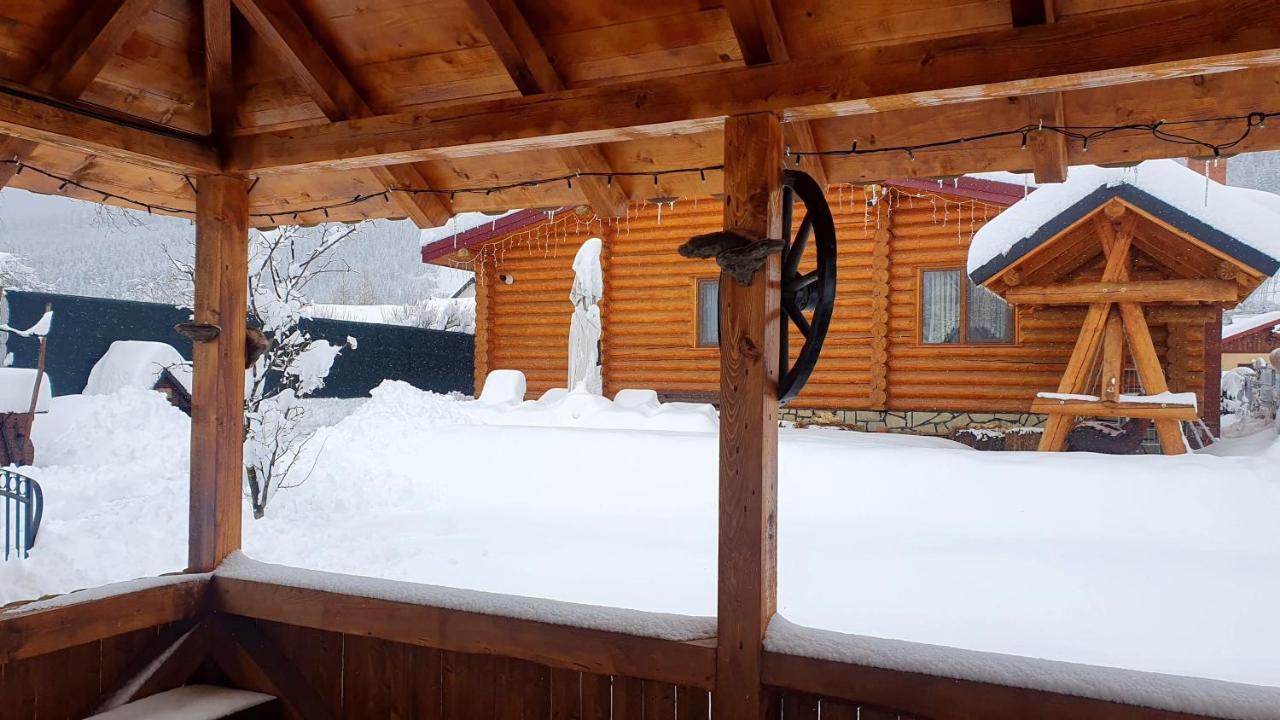 Cabana Alesia, Relaxare La Poalele Raraului Câmpulung Moldovenesc Exteriör bild