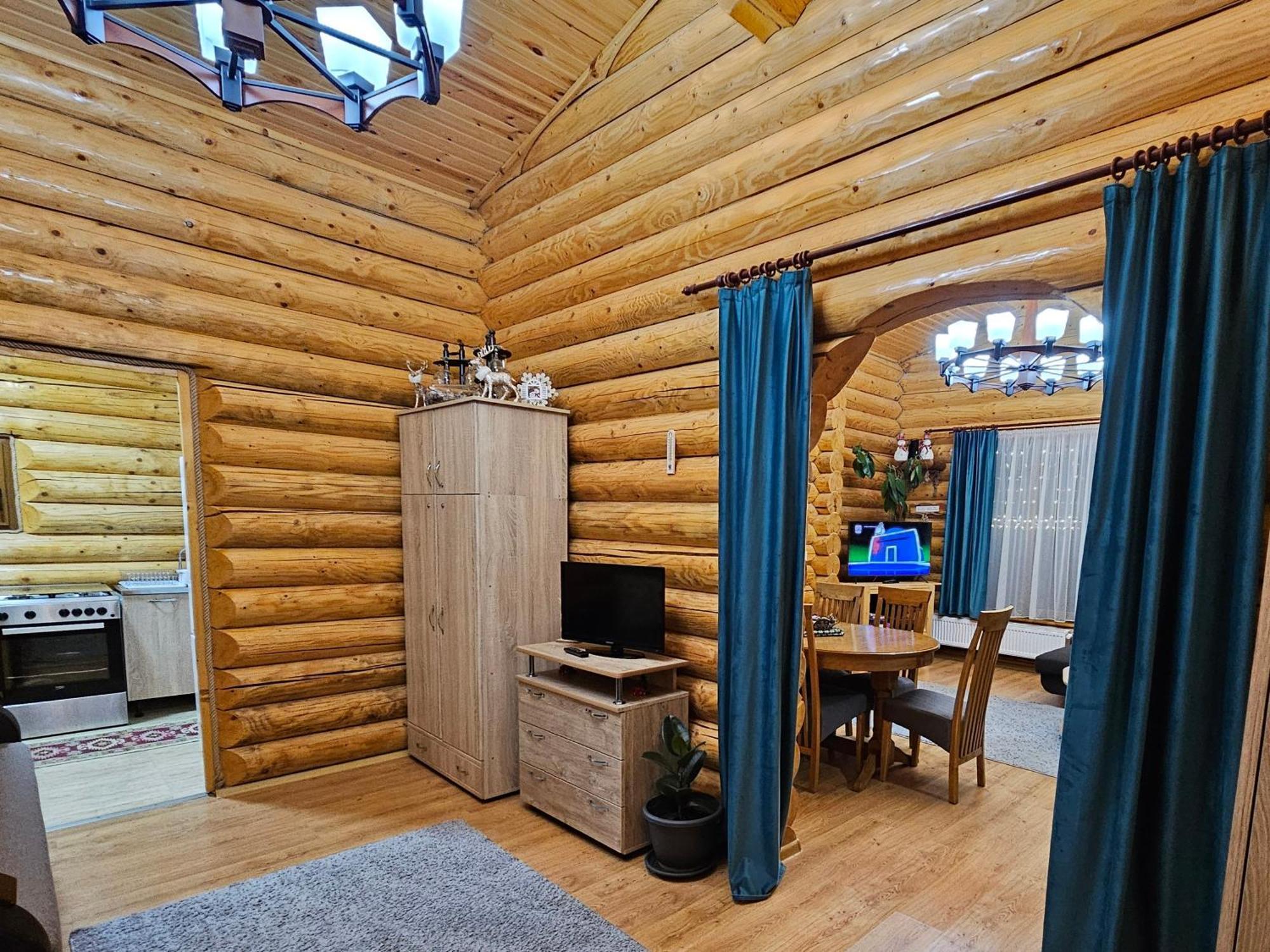 Cabana Alesia, Relaxare La Poalele Raraului Câmpulung Moldovenesc Exteriör bild
