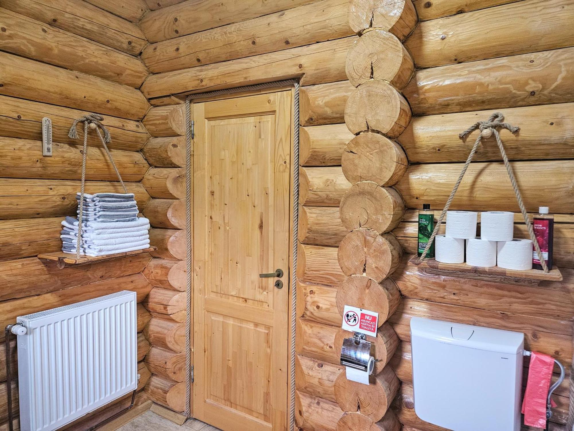 Cabana Alesia, Relaxare La Poalele Raraului Câmpulung Moldovenesc Exteriör bild